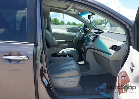 2012 Toyota Sienna Xle V6 8 Passenger из США, поврежденный, VIN 5TDYK3DCXCS263181